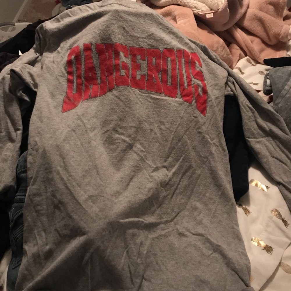 long sleeve tee